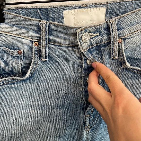 MOTHER The Tomcat Ankle Distressed Denim Jeans The Problem With Miracles 25 - Picture 11 of 16